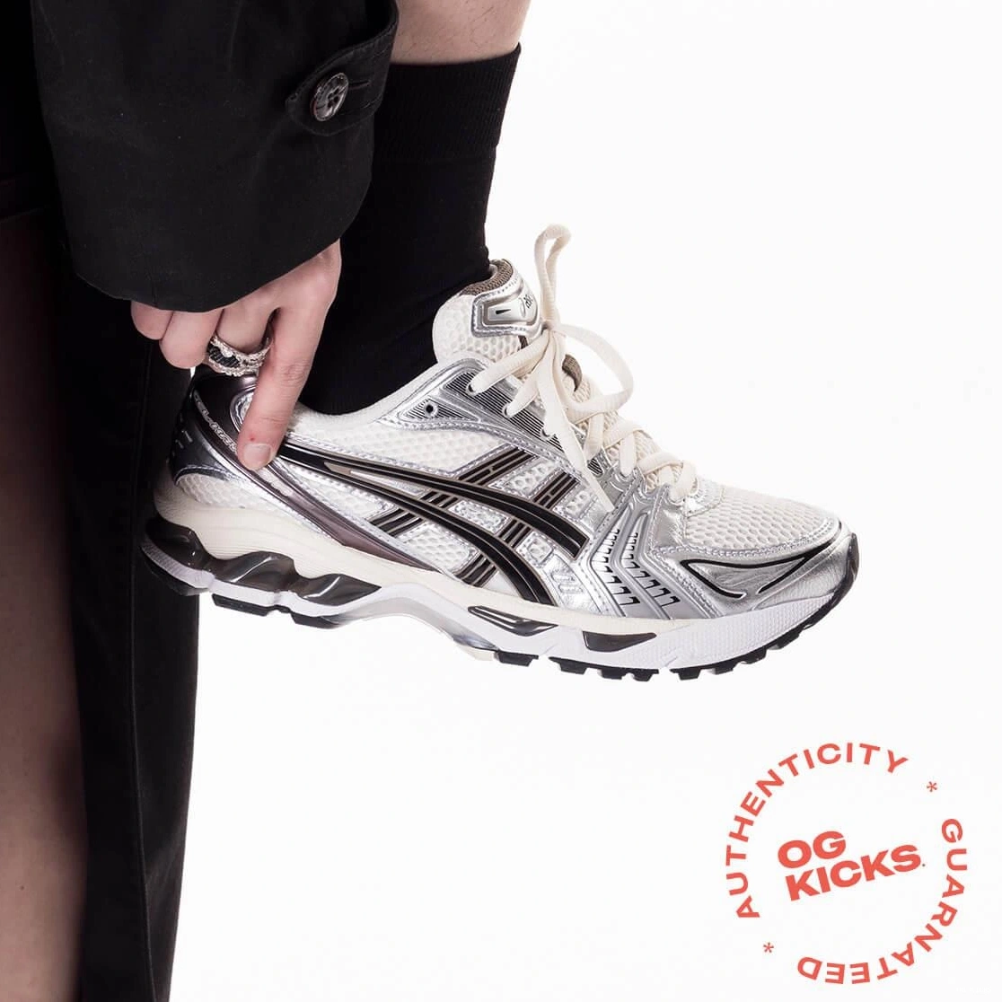 ASICS Black Gel-Kayano 14 Plum Metallic Cream 0808